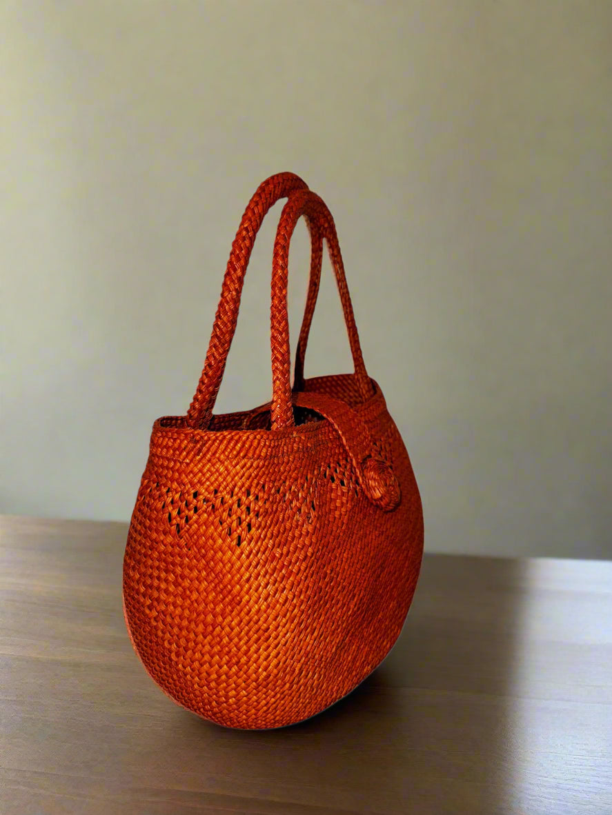 Iraca palm handbag, handmade bag, natural fibres bag, Colombian product, female craftsmanship, Iraca palm, top handle bag