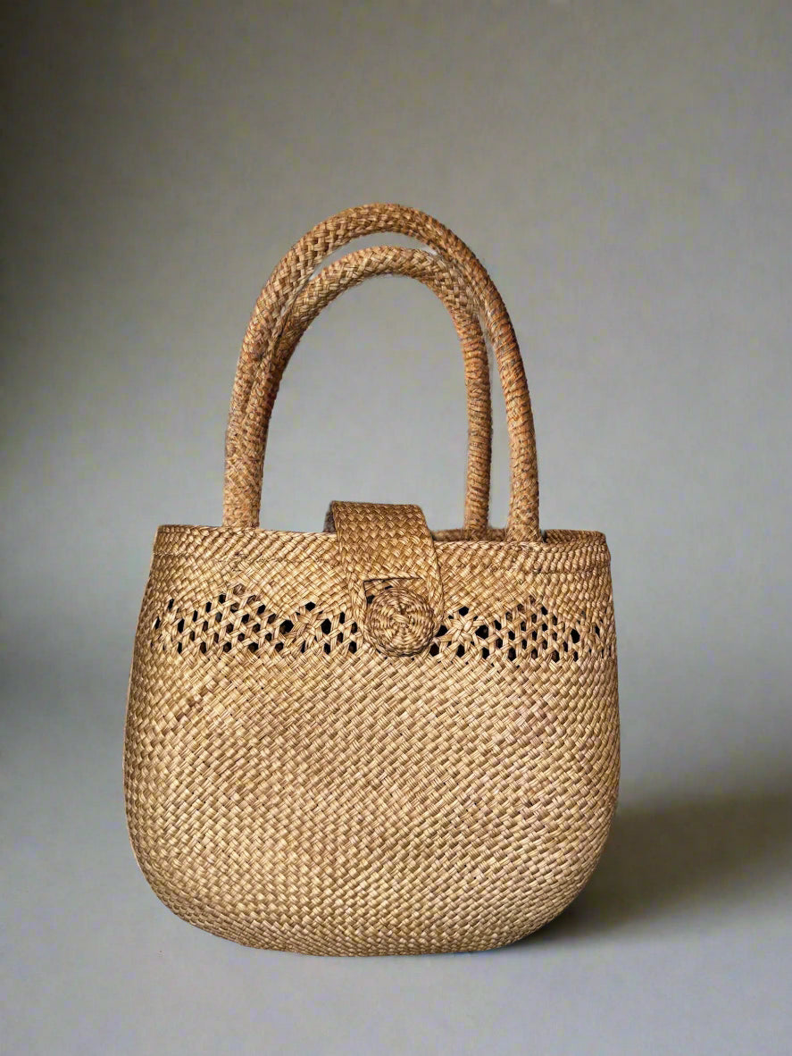 Iraca palm handbag, handmade bag, natural fibres bag, Colombian product, female craftsmanship, Iraca palm, top handle bag