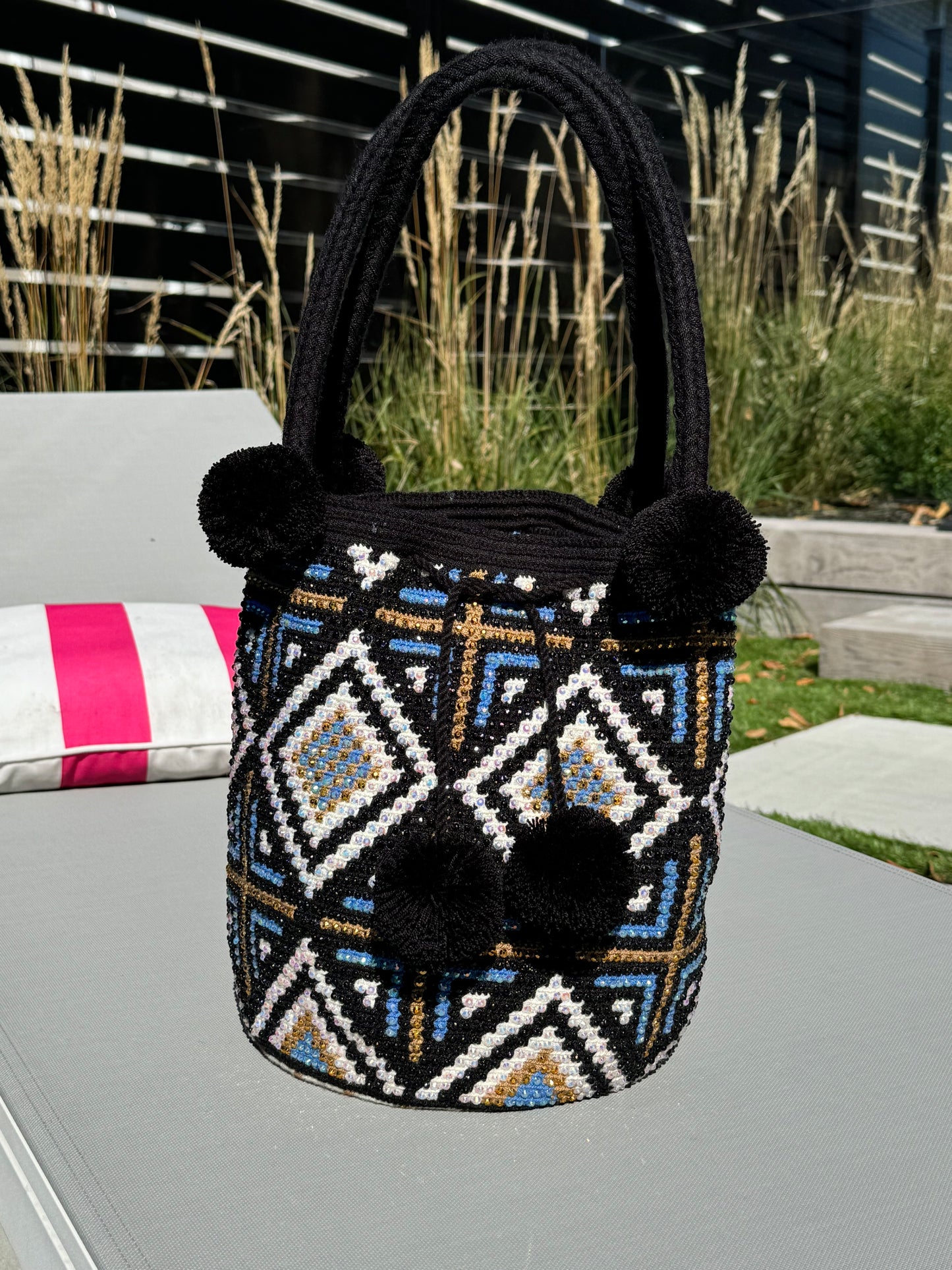 Sac à Main Wayuu doré et bleu