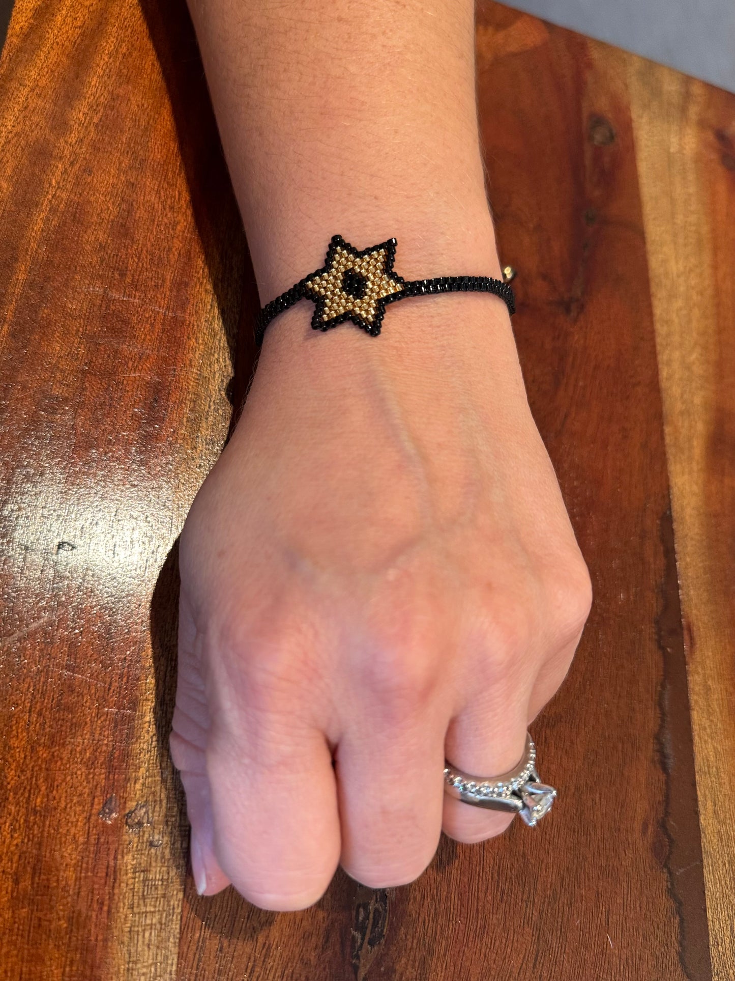 Mono Miyuki Bracelet