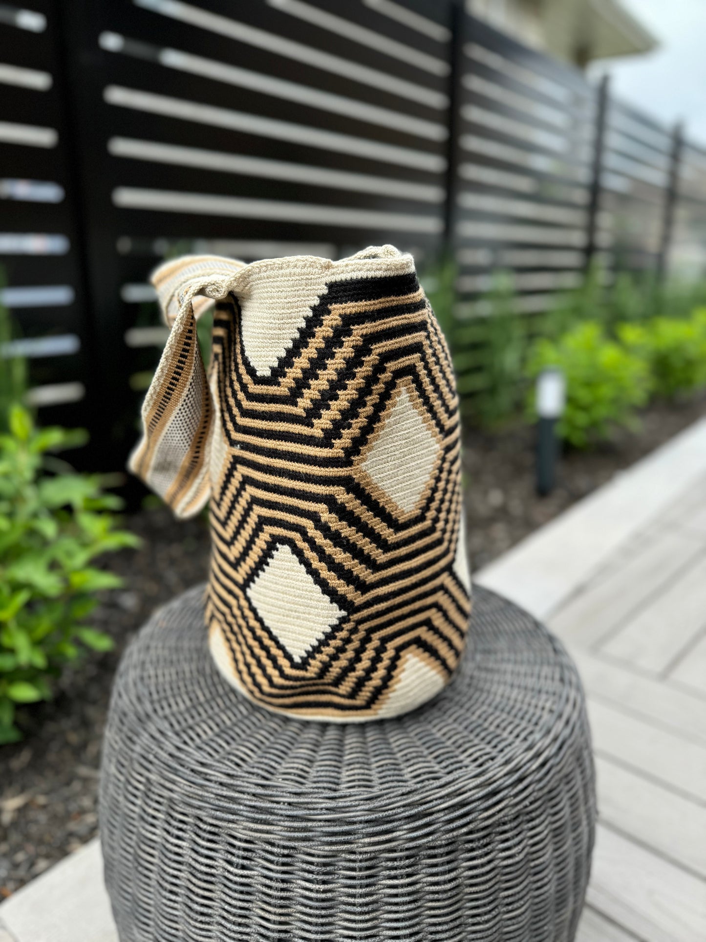 tote bag, summer tote, mochilon Wayuu, Colombian bag, handmade handbag,, cotton bag, large bag, beach bag, summer bag, pool bag, summer style, vacay mode, vacation bag