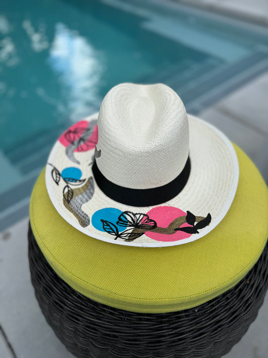 hand-woven hat, handmade hat, made in Colombia, wicker hat, hand painted hat, unique design, unique style, delicate hat, elegant hat