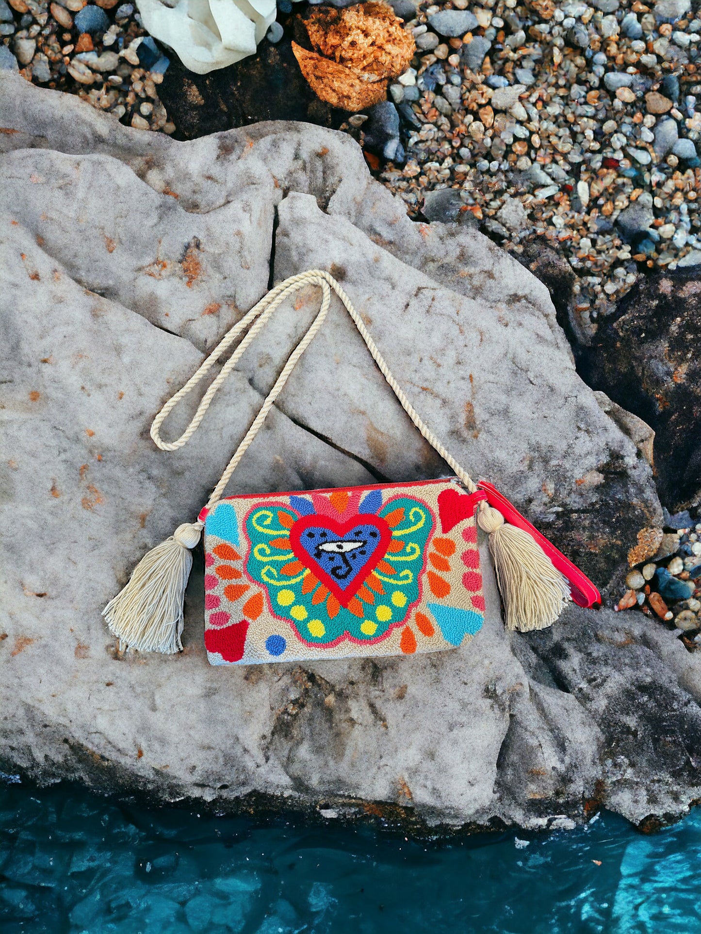evil eye clutch, evil eye handbag, clutch bag style, summer bag, crossbody handbag, crossbody bag, colourful bag, handmade handbag, lightweight handbag, sac fait a la main