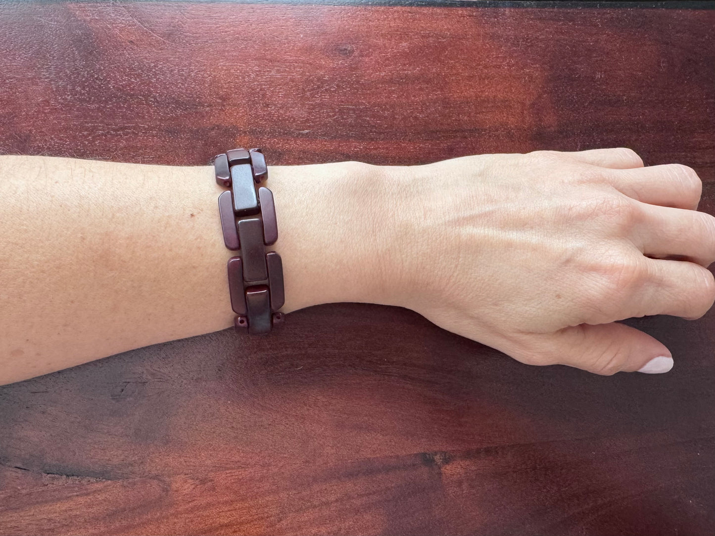brown tagua see bracelet, Colombian handmade jewelry Montreal