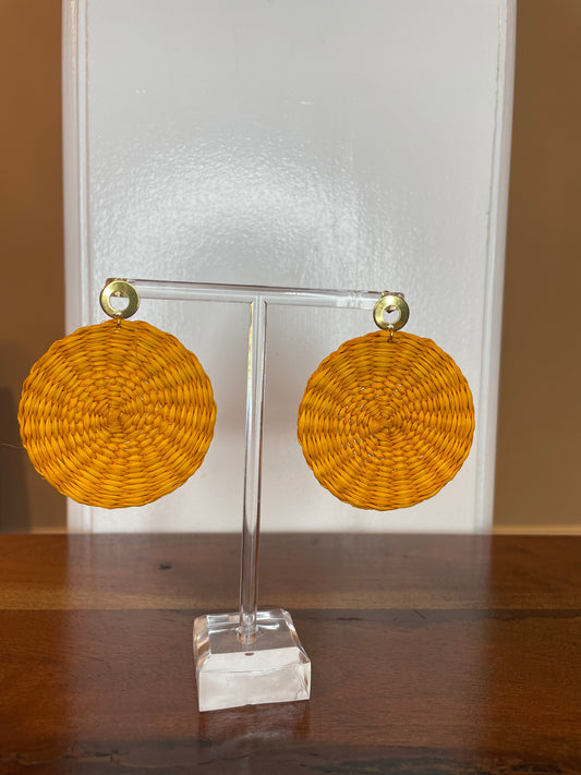 Roll Iraka  earrings