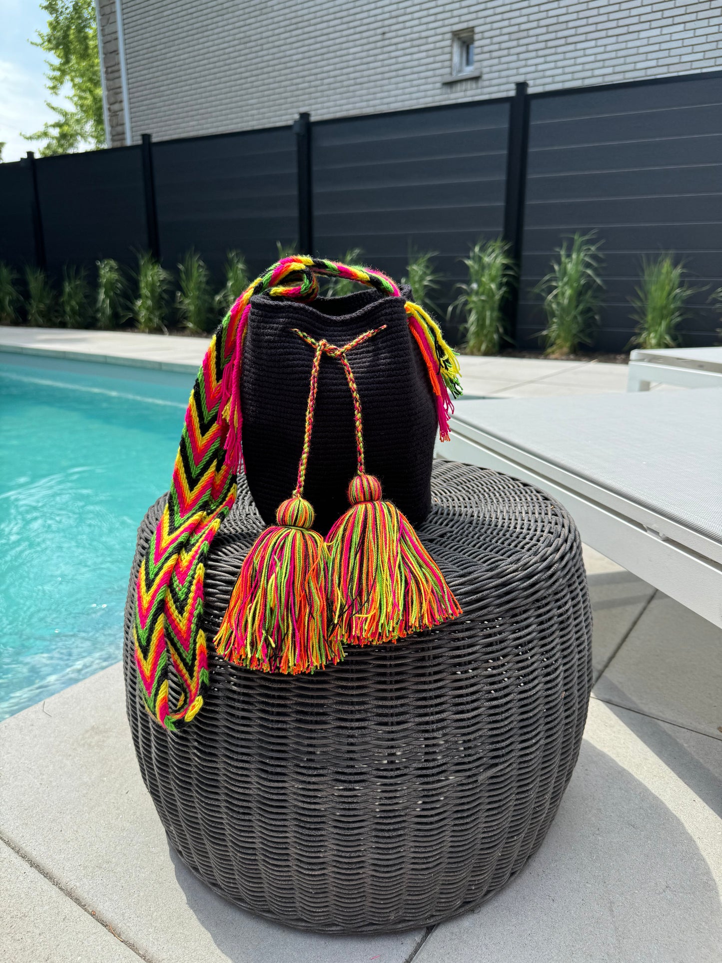 mochila, wayuu Colombian bag, handbag, handmade handbag, crossbody, shoulder bag, made in Colombia 