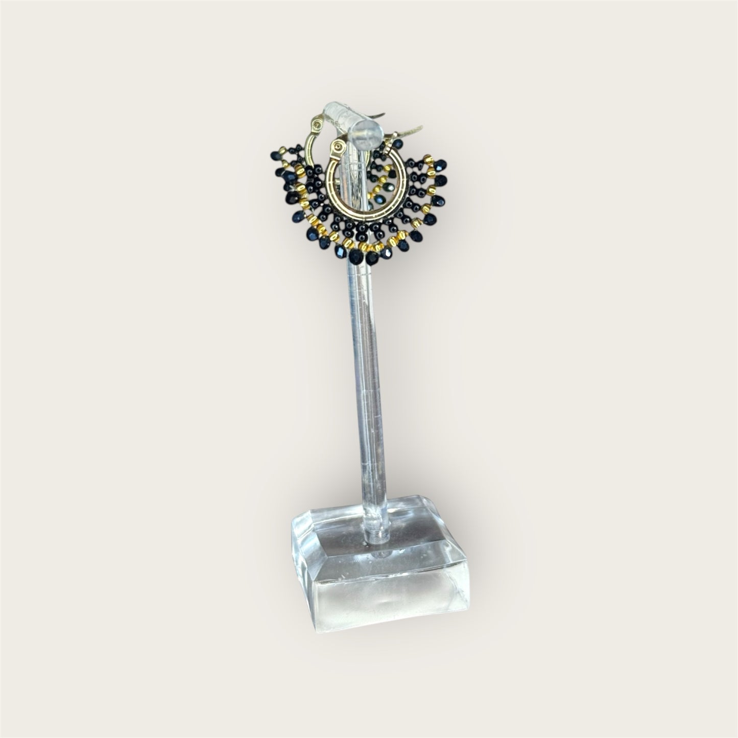 Colombian handmade jewelry Montreal,  handmade earrings, beads and crystals 