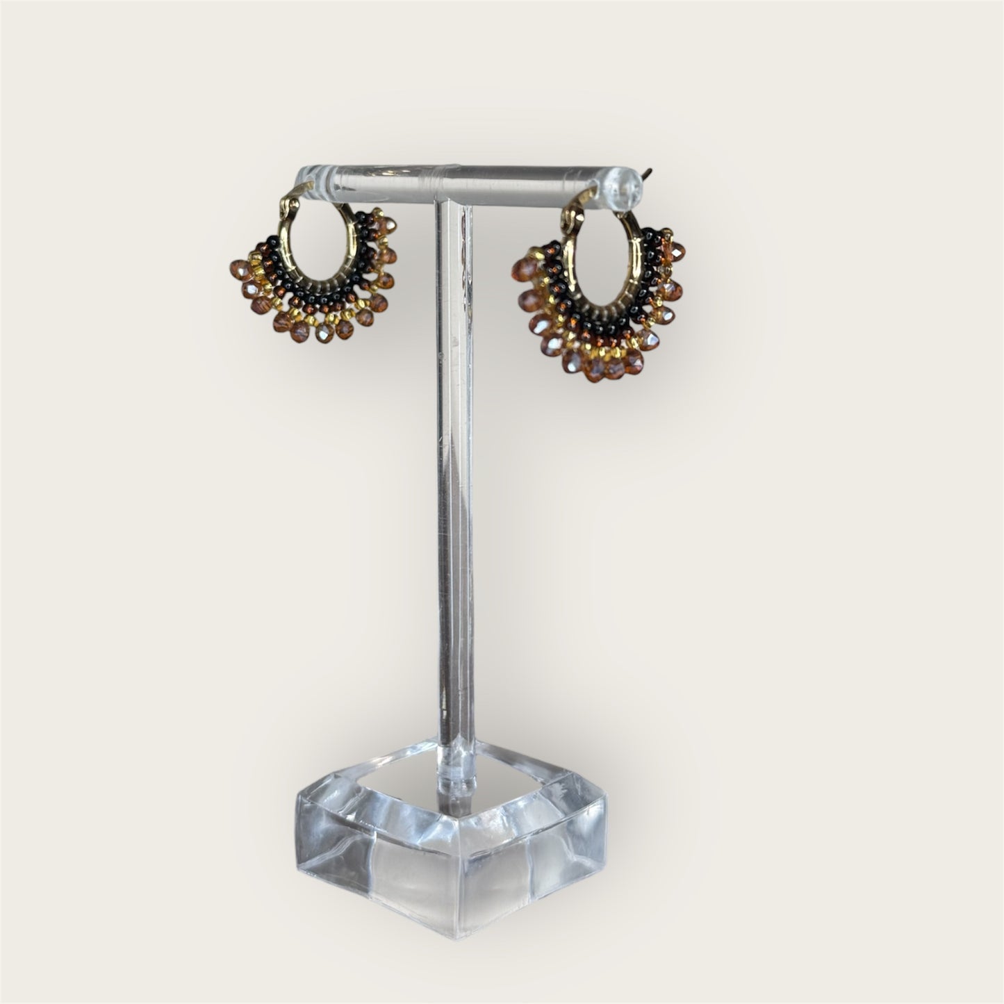 Colombian handmade jewelry Montreal,  handmade earrings, beads and crystals 