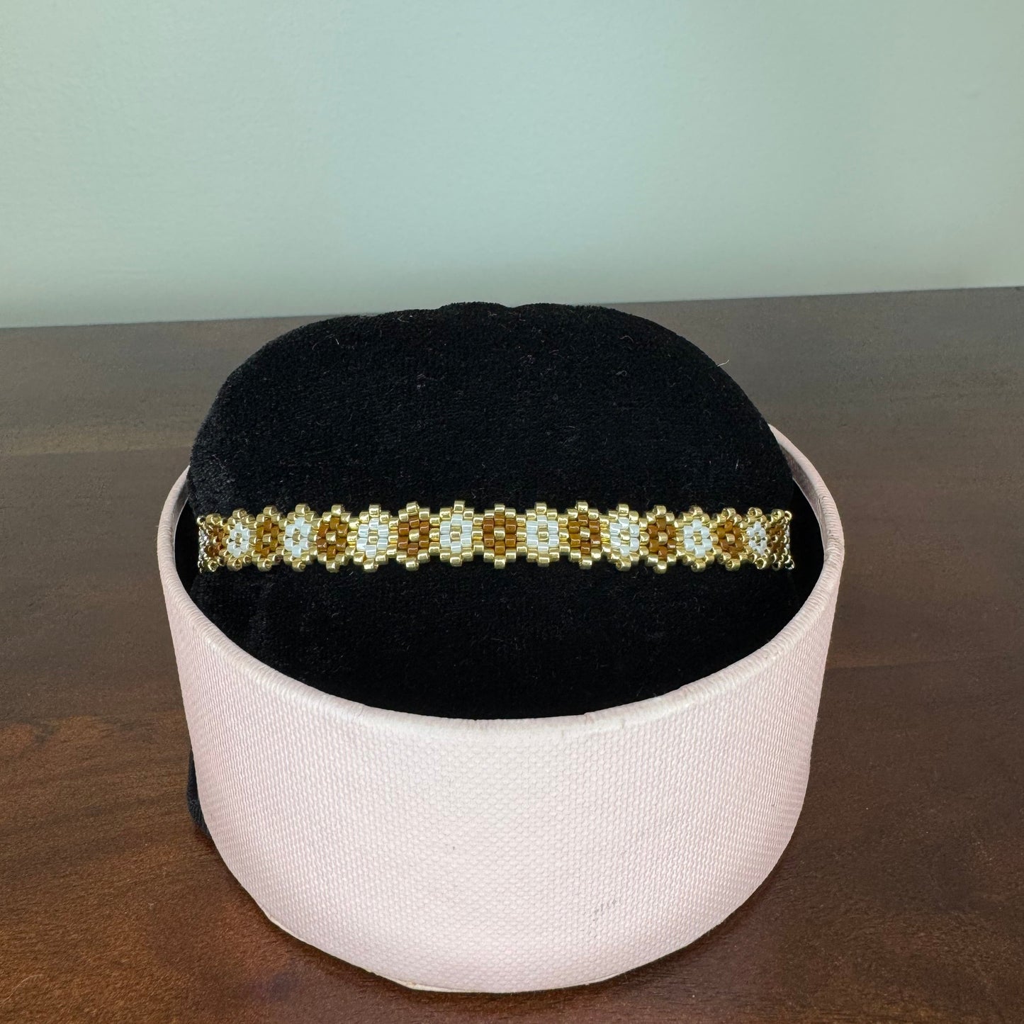 brown flower adjustable bracelet 
