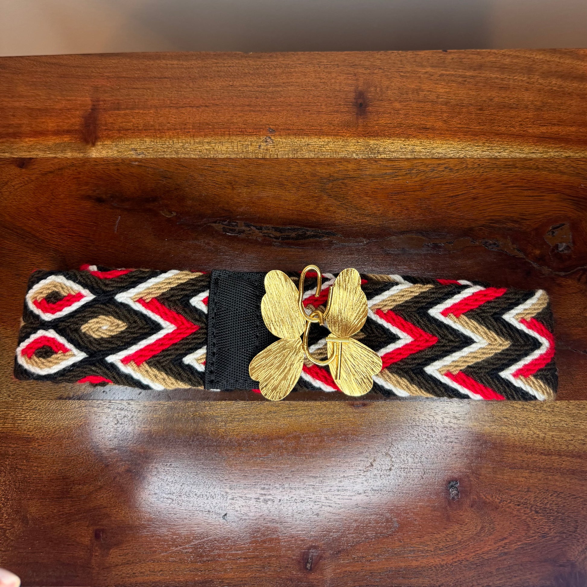 Wayuu belts, Wayuu Montreal, customized belts, made in Colombia, CG Wayuu belt montreal 