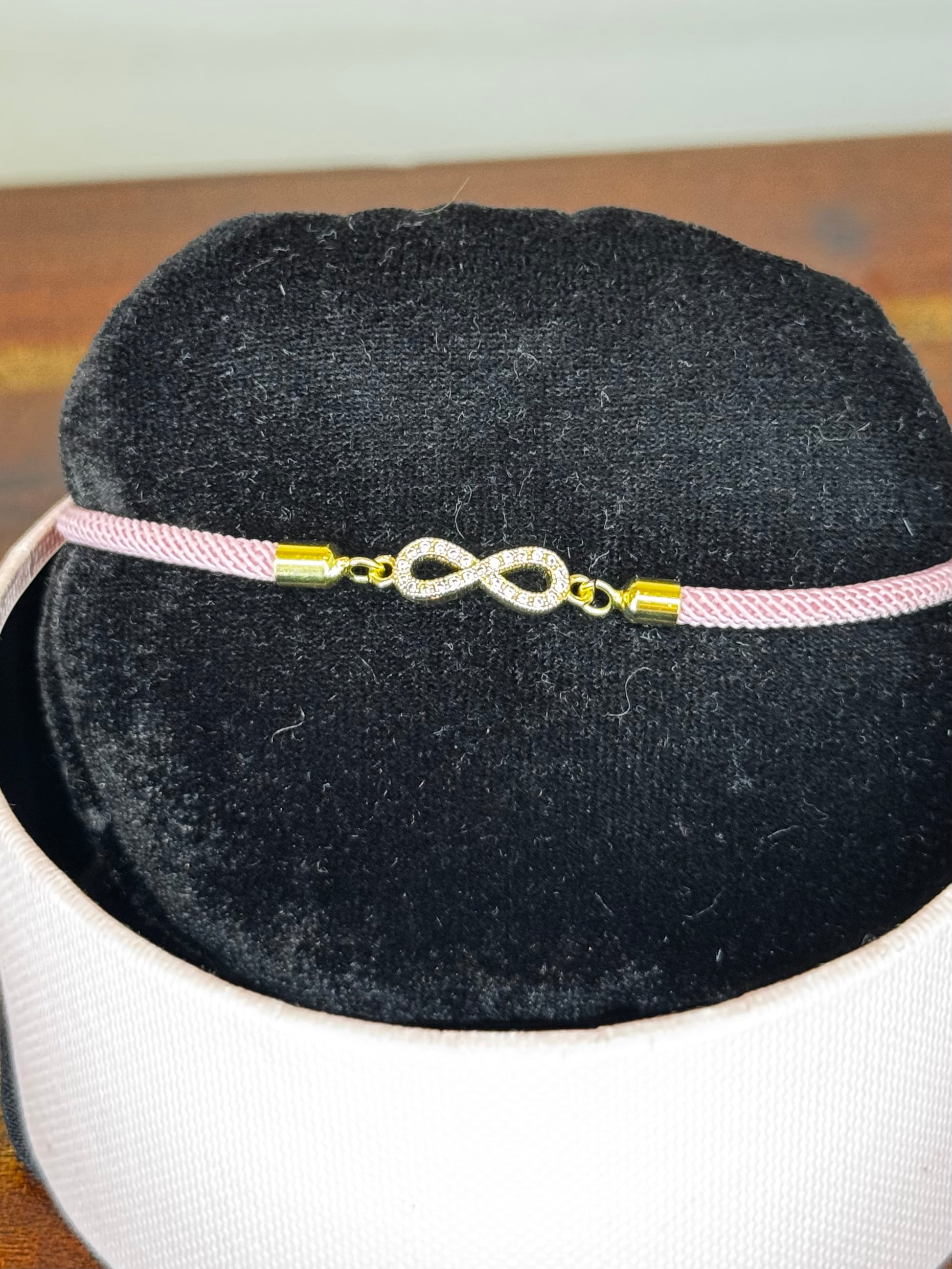 Bracelet with infinite charm