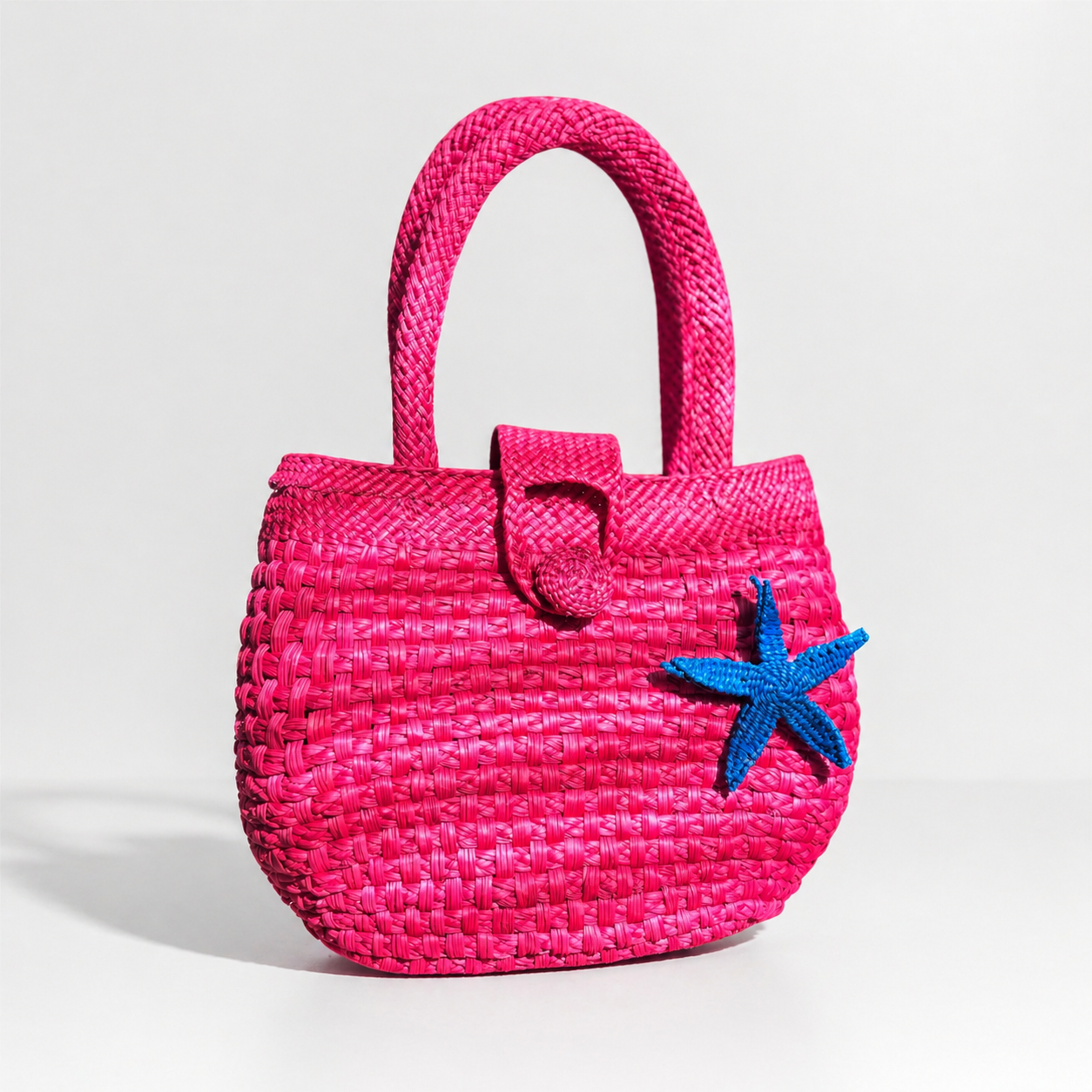 natural fibre bag, handmade in Colombia available in Montreal 