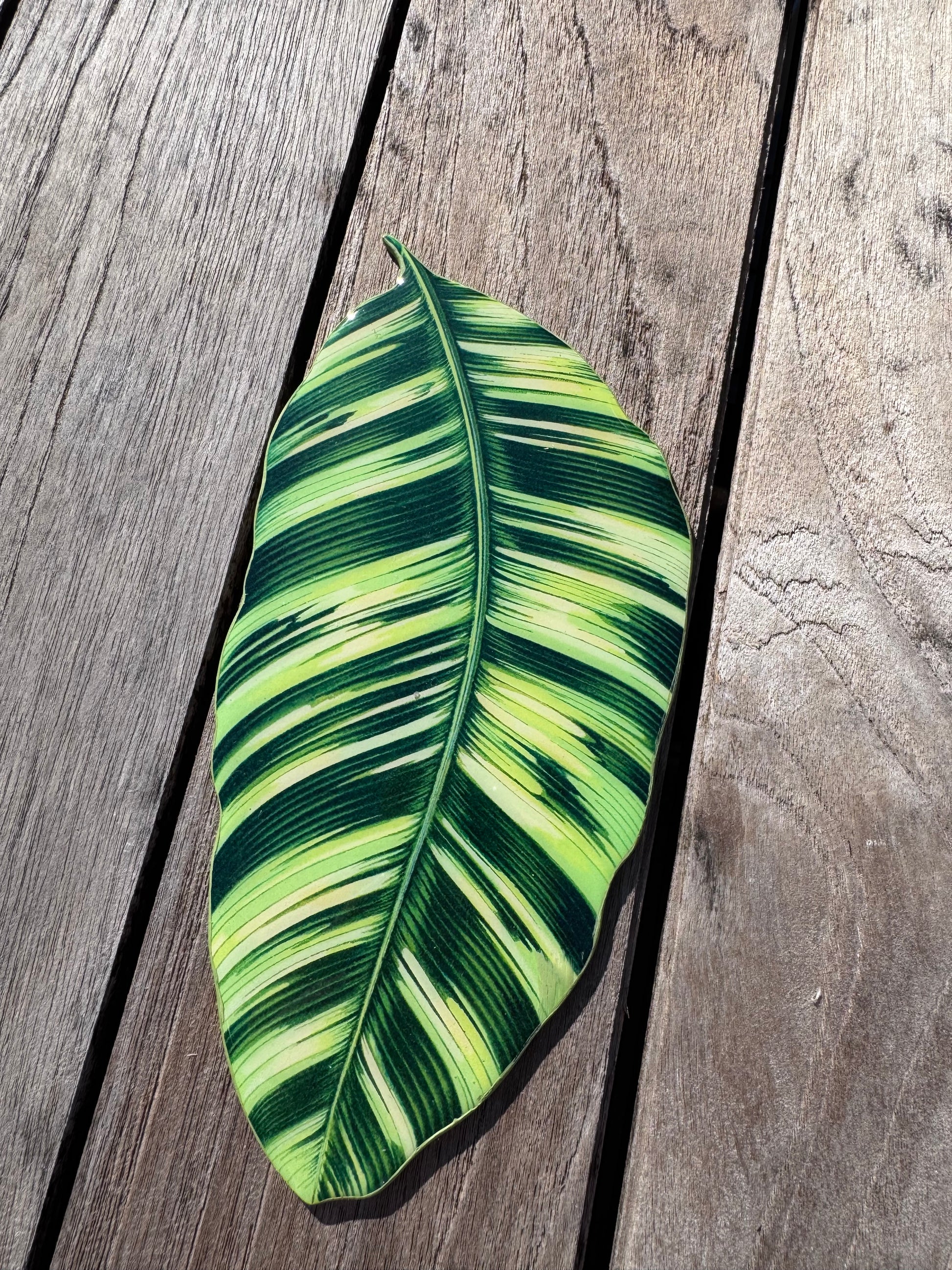 Green leaf coaster, hand painted coaster, home decor, table decor Montreal 